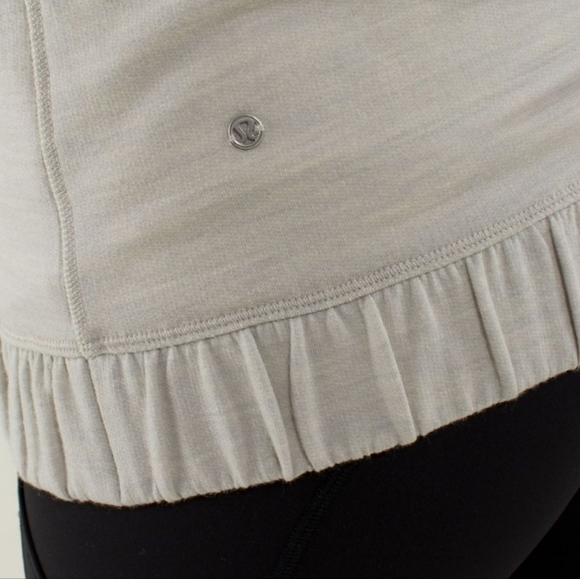 Lululemon sweater Harmonious HoodieHeathered Buff / Silver Spoon - Picture 14 of 14